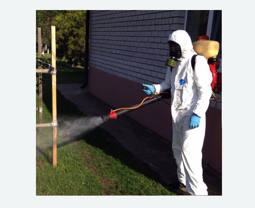 травля клещей на участке в Камрбарке